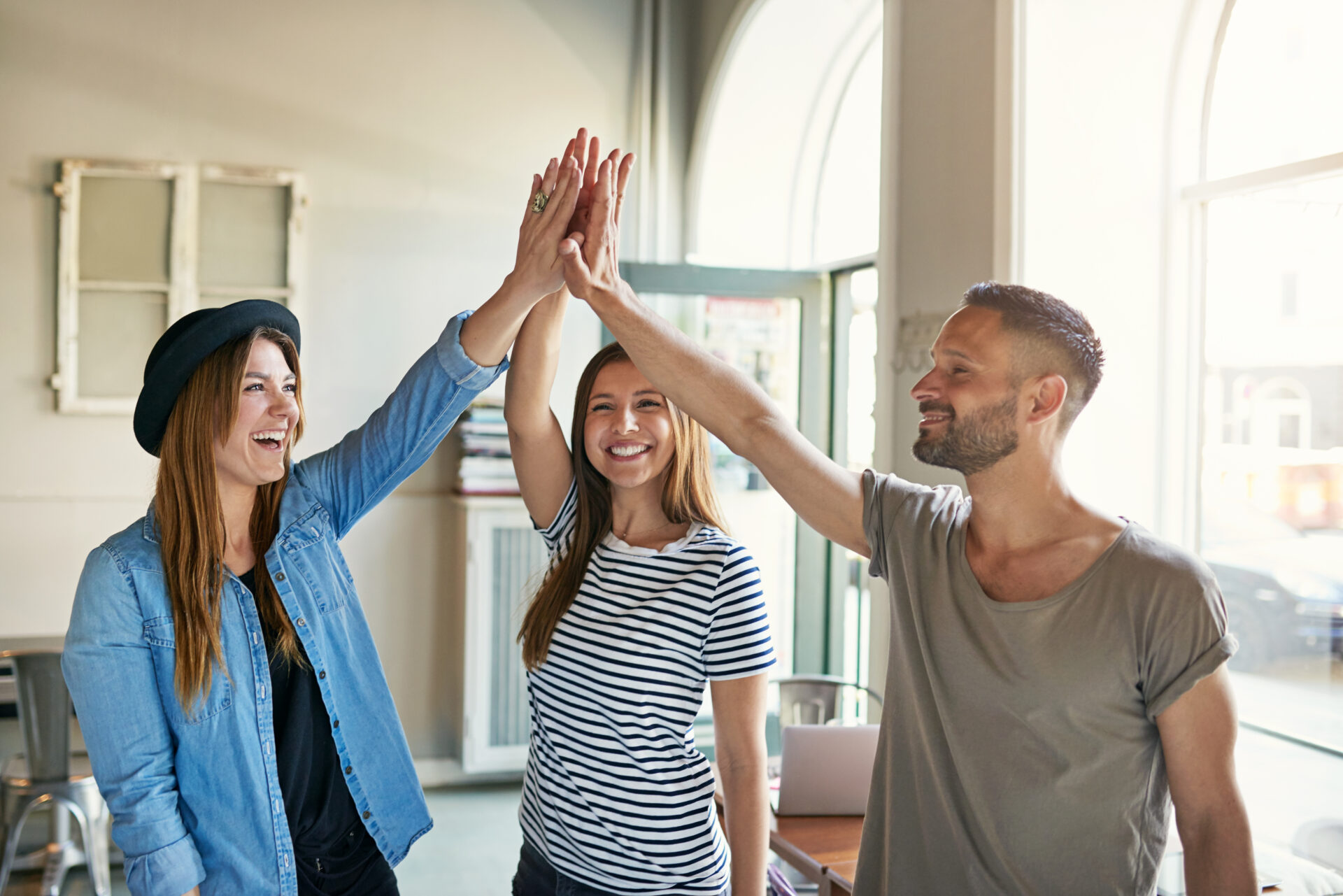 Kotimaailma paras kumppani yritys- ja projektim ajoitukseen.